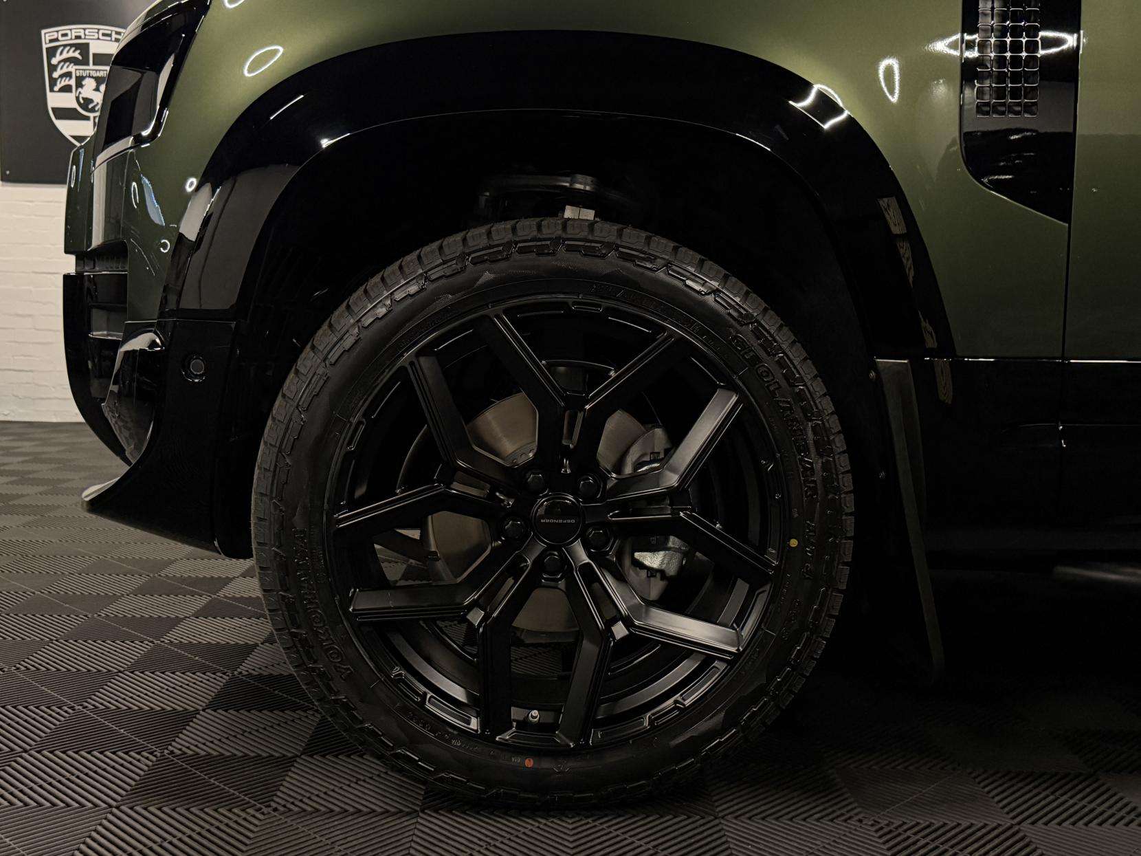 2026 LAND ROVER DEFENDER 90 2026 LAND ROVER DEFENDER 90
