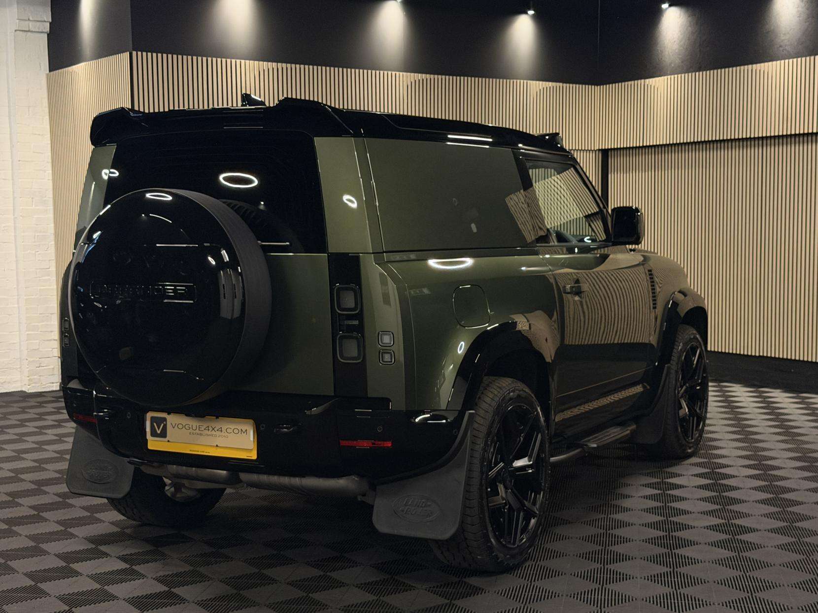 2026 LAND ROVER DEFENDER 90 2026 LAND ROVER DEFENDER 90