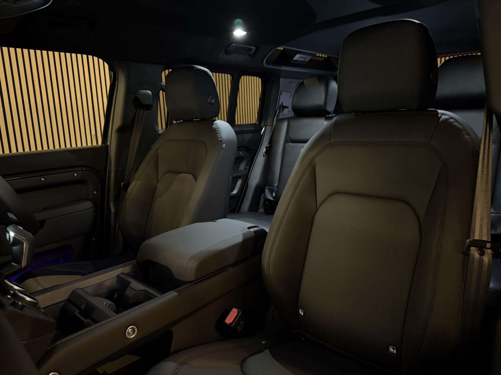 2026 LAND ROVER DEFENDER 110 2026 LAND ROVER DEFENDER 110