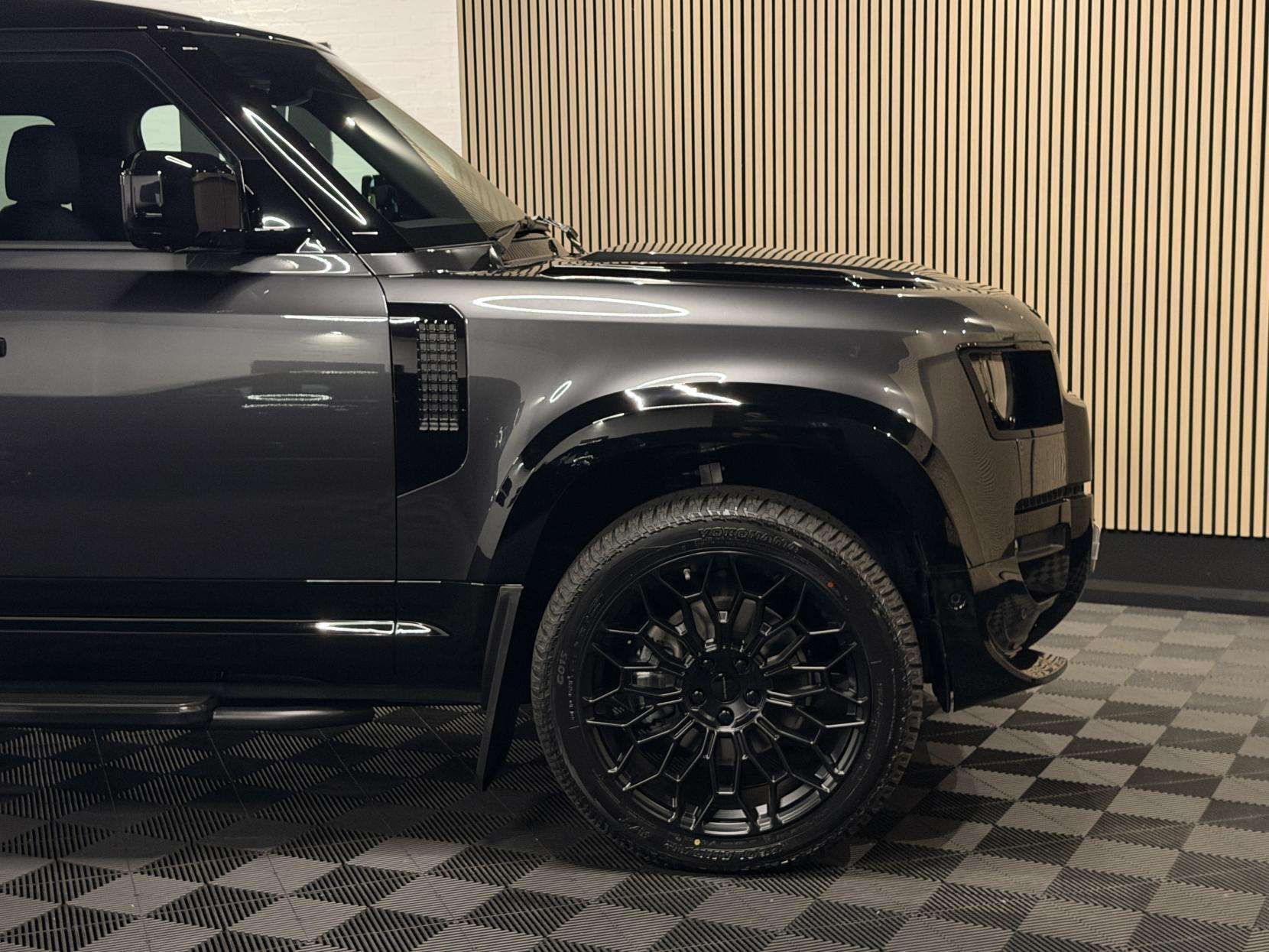 2026 LAND ROVER DEFENDER 110 2026 LAND ROVER DEFENDER 110