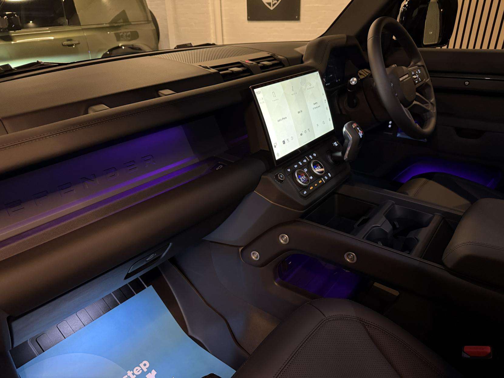 2026 LAND ROVER DEFENDER 110 2026 LAND ROVER DEFENDER 110