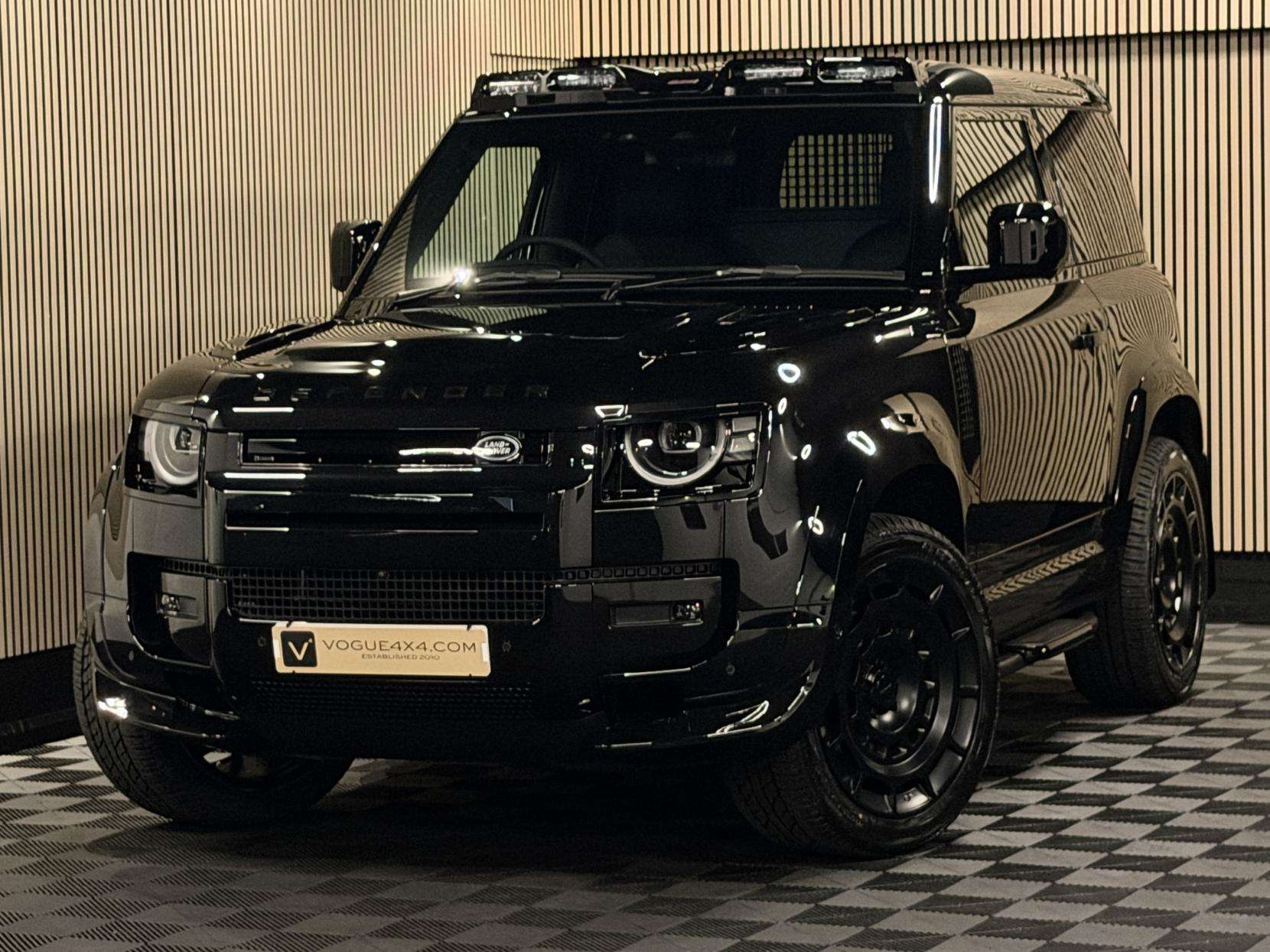 2025 LAND ROVER DEFENDER 90 2025 LAND ROVER DEFENDER 90