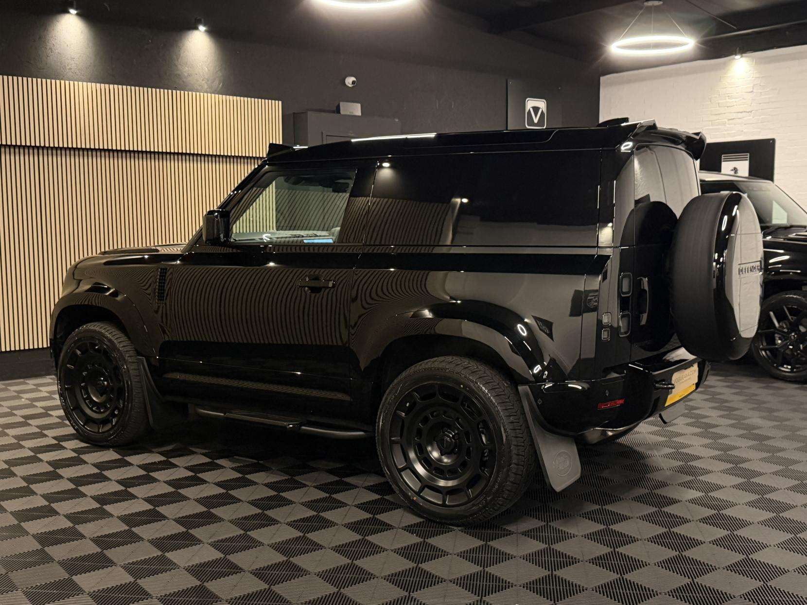 2025 LAND ROVER DEFENDER 90 2025 LAND ROVER DEFENDER 90