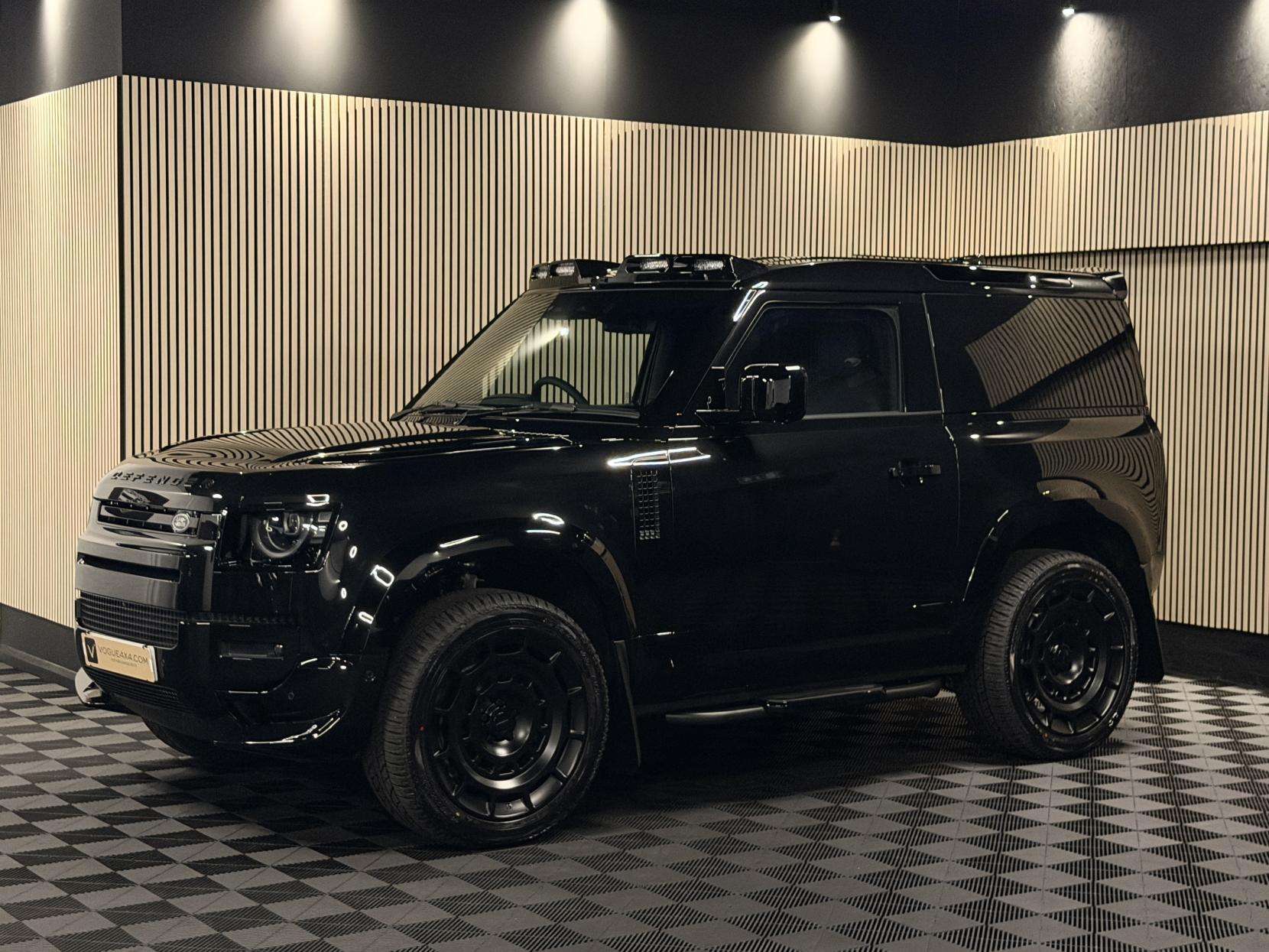 2025 LAND ROVER DEFENDER 90 2025 LAND ROVER DEFENDER 90