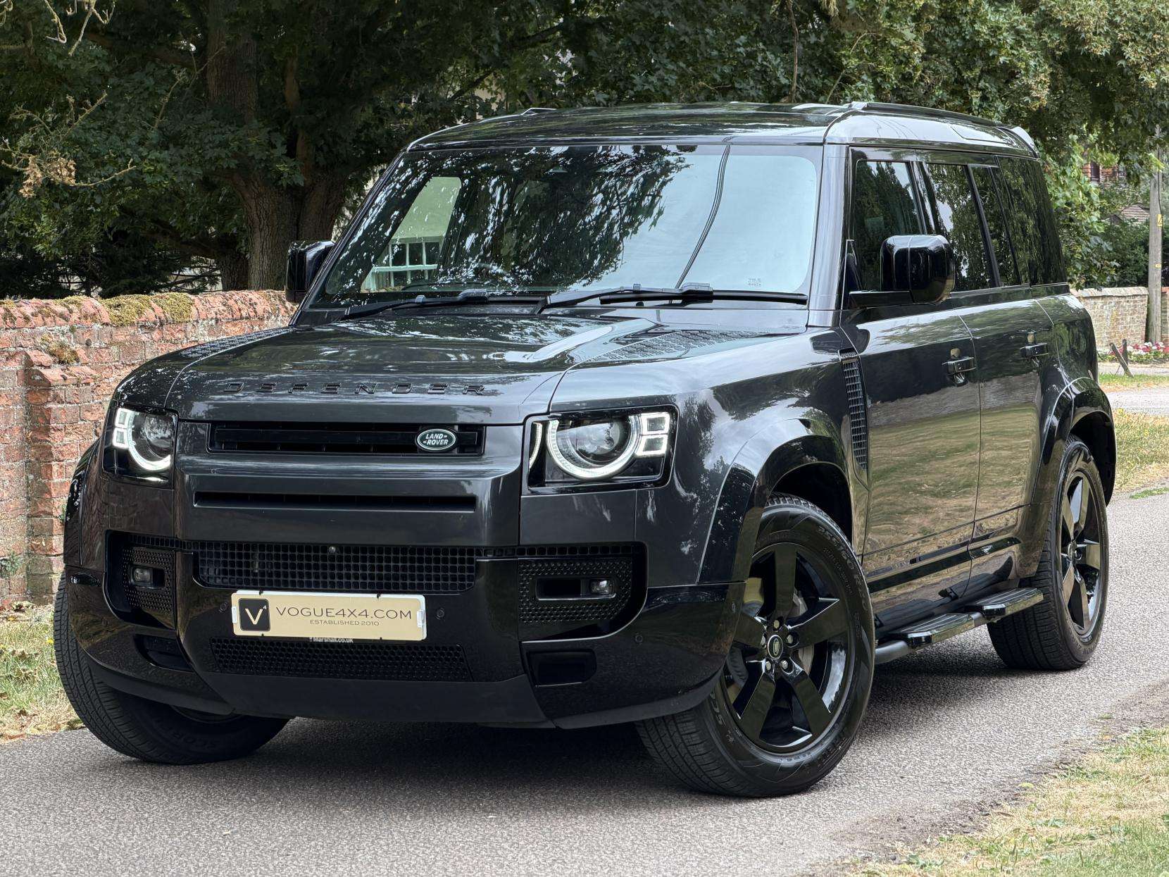 2022 LAND ROVER DEFENDER 110 2022 LAND ROVER DEFENDER 110