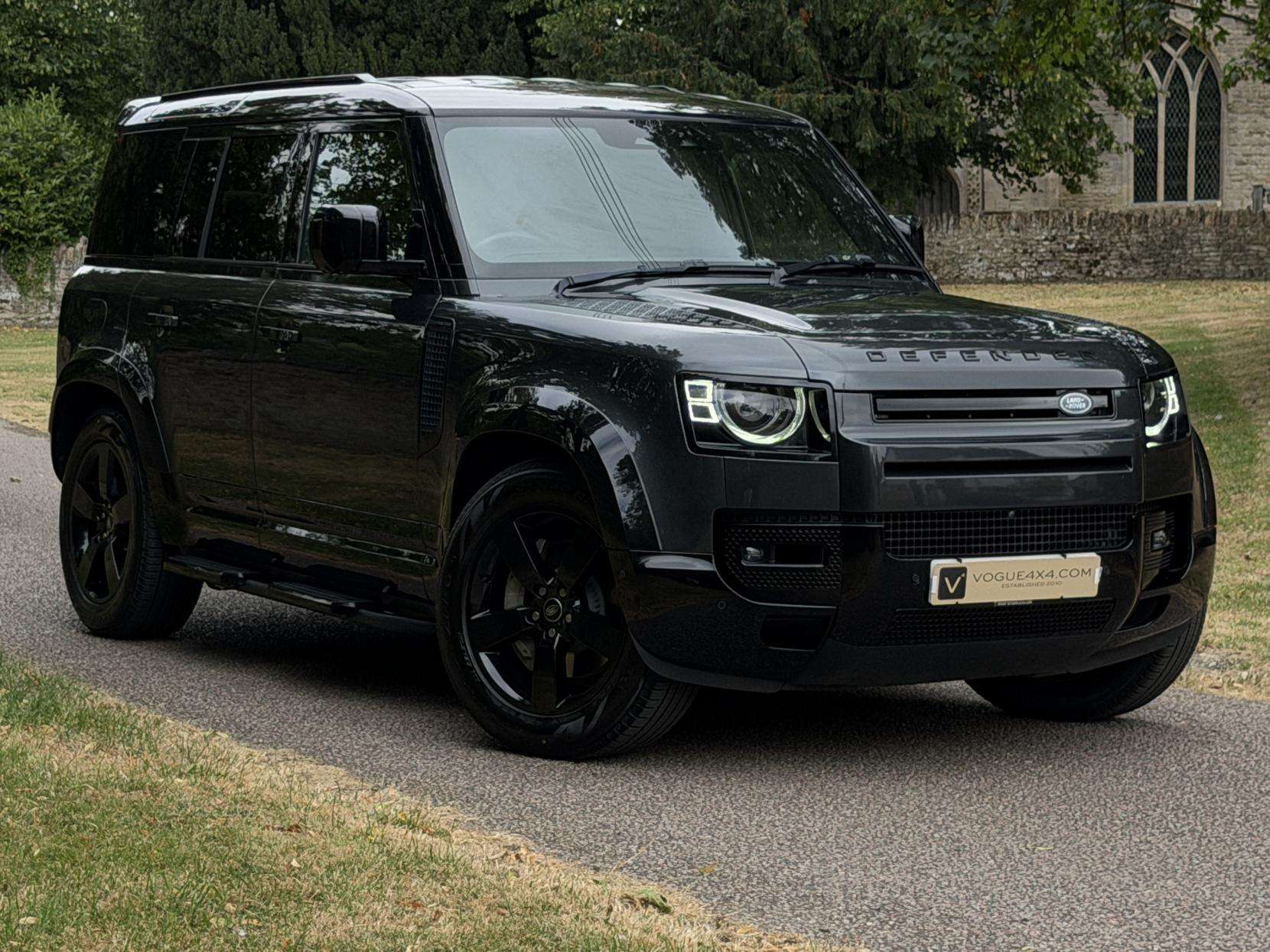 2022 LAND ROVER DEFENDER 110 2022 LAND ROVER DEFENDER 110
