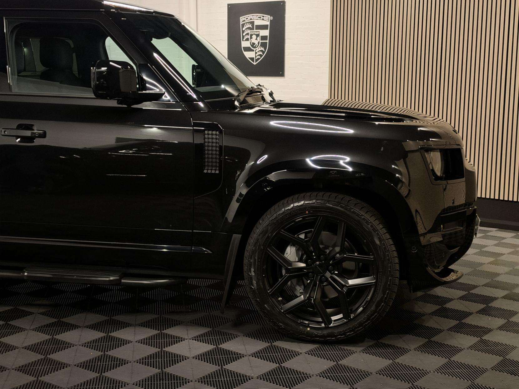 2026 LAND ROVER DEFENDER 110 2026 LAND ROVER DEFENDER 110