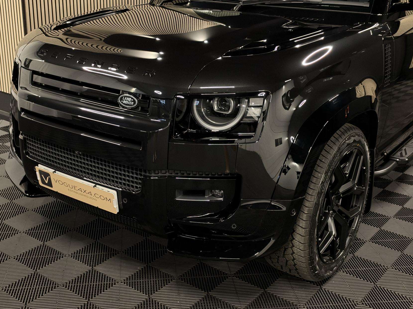 2026 LAND ROVER DEFENDER 110 2026 LAND ROVER DEFENDER 110