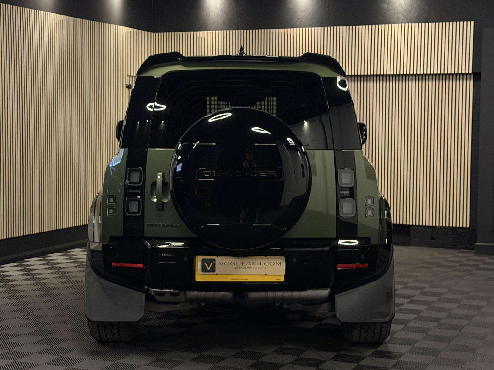 2026 LAND ROVER DEFENDER 90 2026 LAND ROVER DEFENDER 90