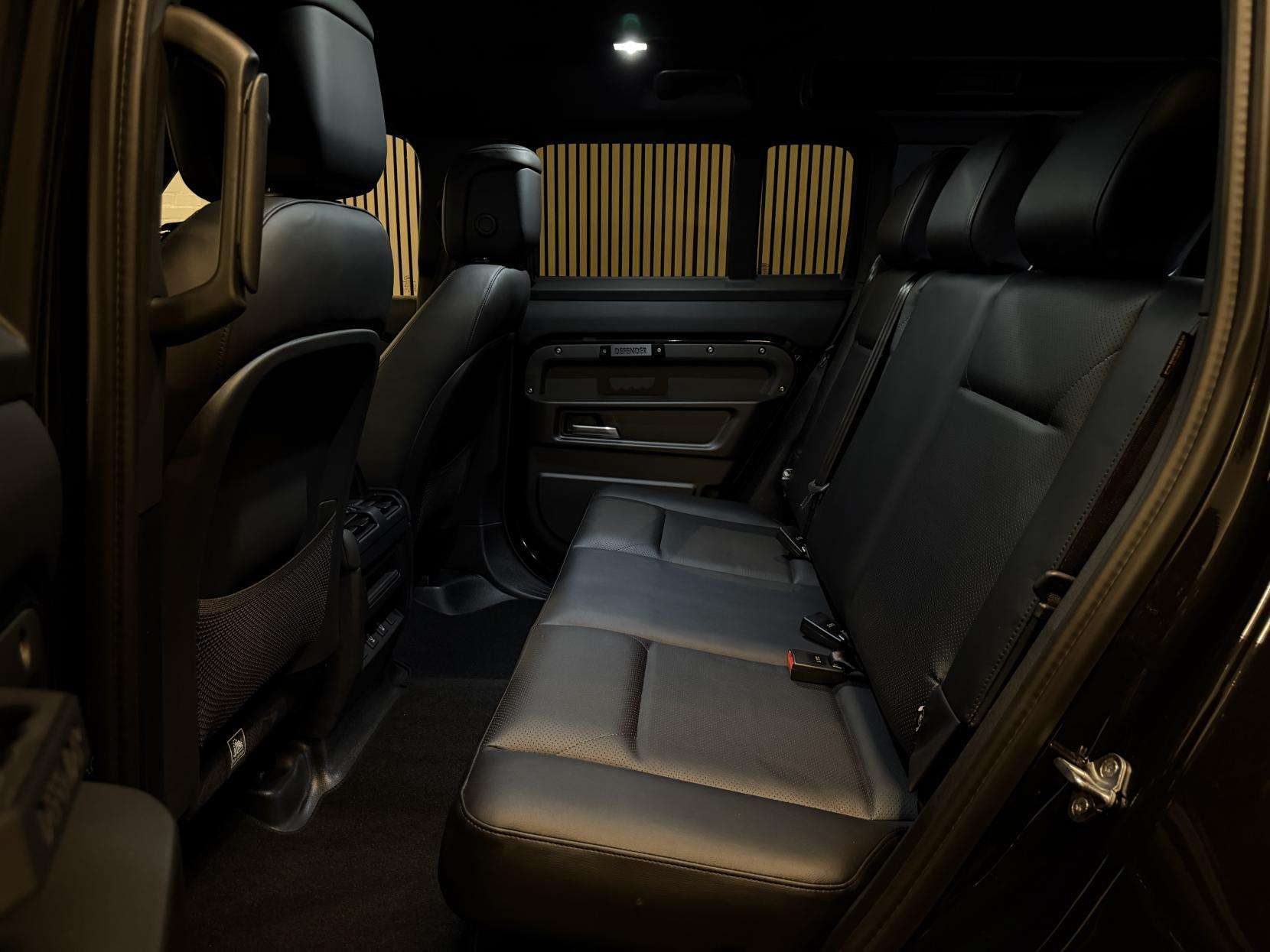 2026 LAND ROVER DEFENDER 110 2026 LAND ROVER DEFENDER 110