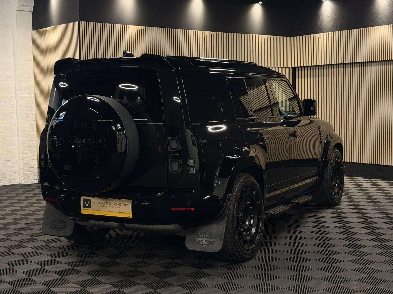 2026 LAND ROVER DEFENDER 110 2026 LAND ROVER DEFENDER 110