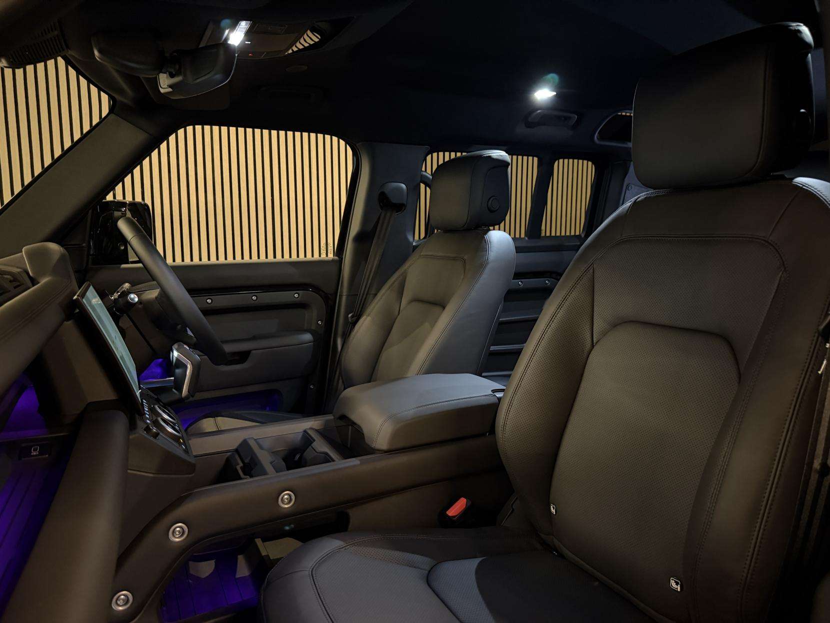 A 2026 LAND ROVER DEFENDER 110 3.0 D350 MHEV X-Dynamic HSE Hard Top SUV 5dr Diesel Auto 4WD MWB Euro 6 (s/s) (350 ps) A 2026 LAND ROVER DEFENDER 110 3.0 D350 MHEV X-Dynamic HSE Hard Top SUV 5dr Diesel Auto 4WD MWB Euro 6 (s/s) (350 ps)