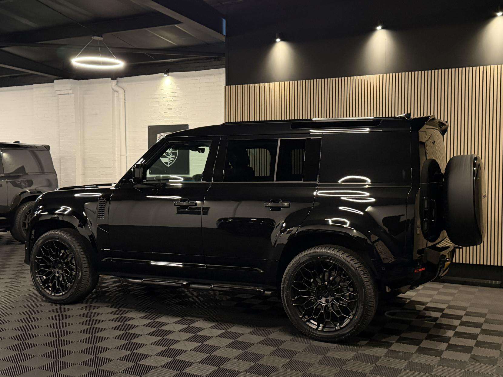 2025 LAND ROVER DEFENDER 110 2025 LAND ROVER DEFENDER 110