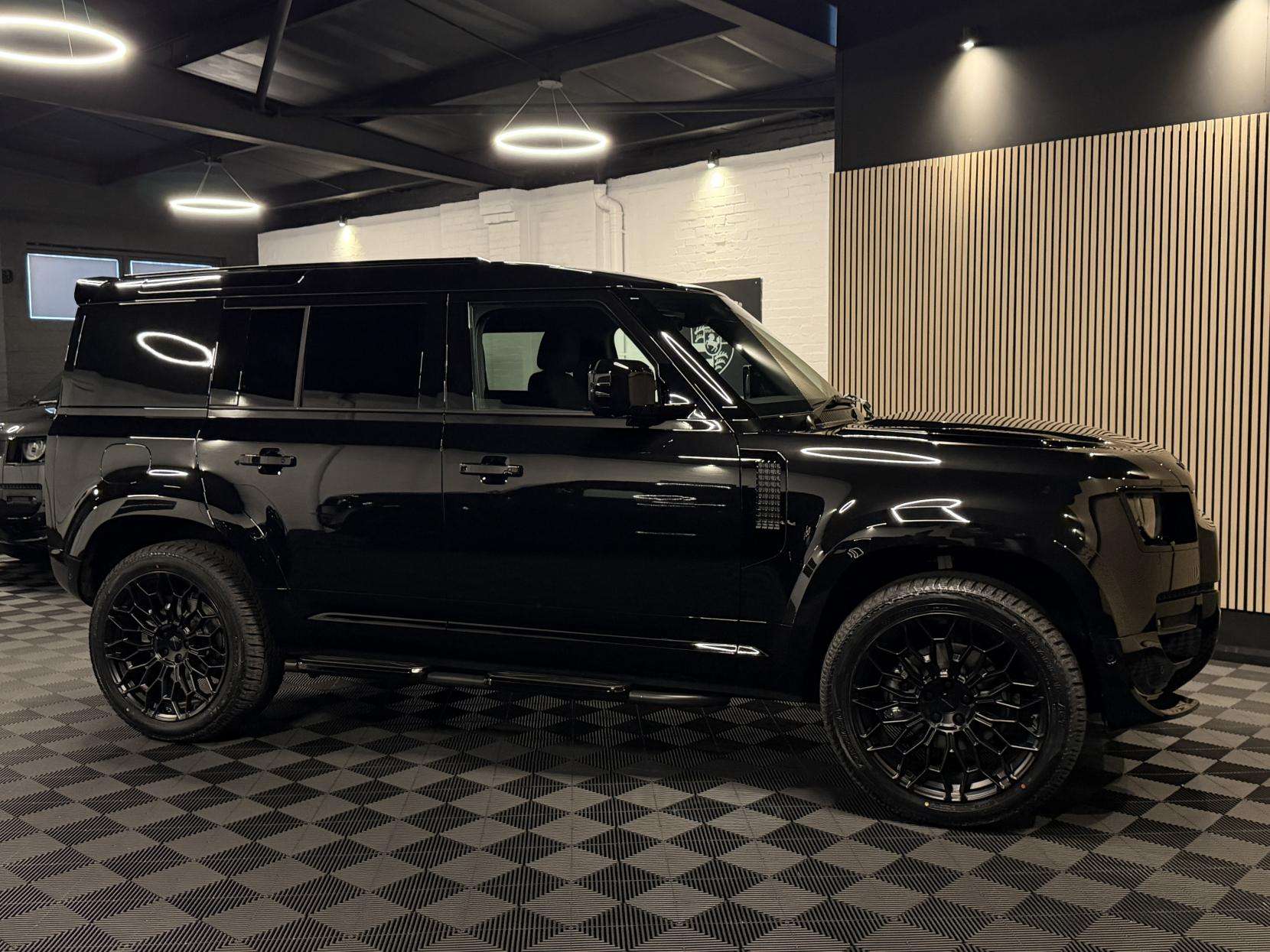 2025 LAND ROVER DEFENDER 110 2025 LAND ROVER DEFENDER 110