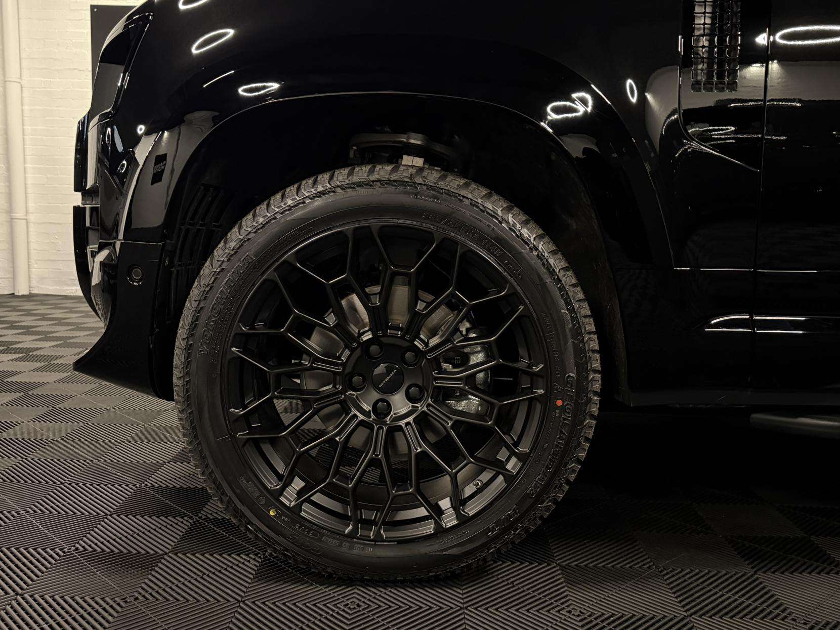 2025 LAND ROVER DEFENDER 110 2025 LAND ROVER DEFENDER 110