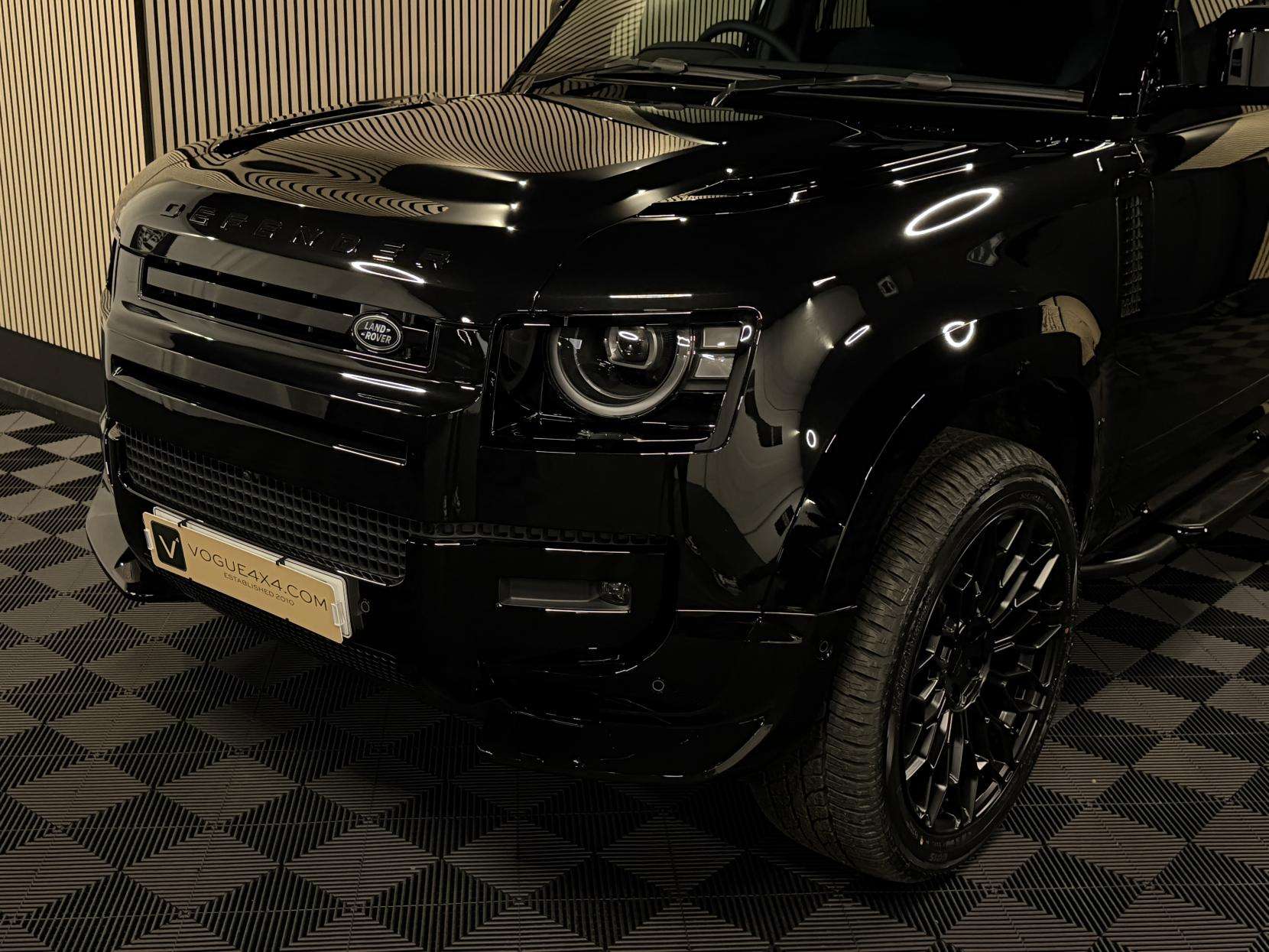 2025 LAND ROVER DEFENDER 110 2025 LAND ROVER DEFENDER 110