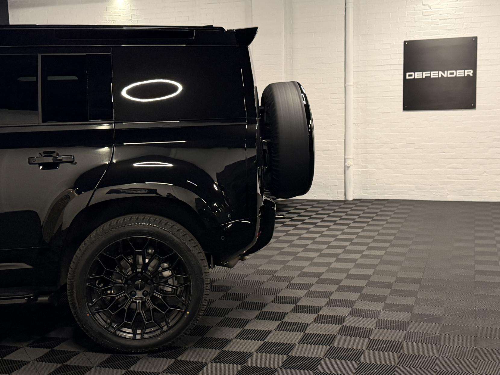 2025 LAND ROVER DEFENDER 110 2025 LAND ROVER DEFENDER 110