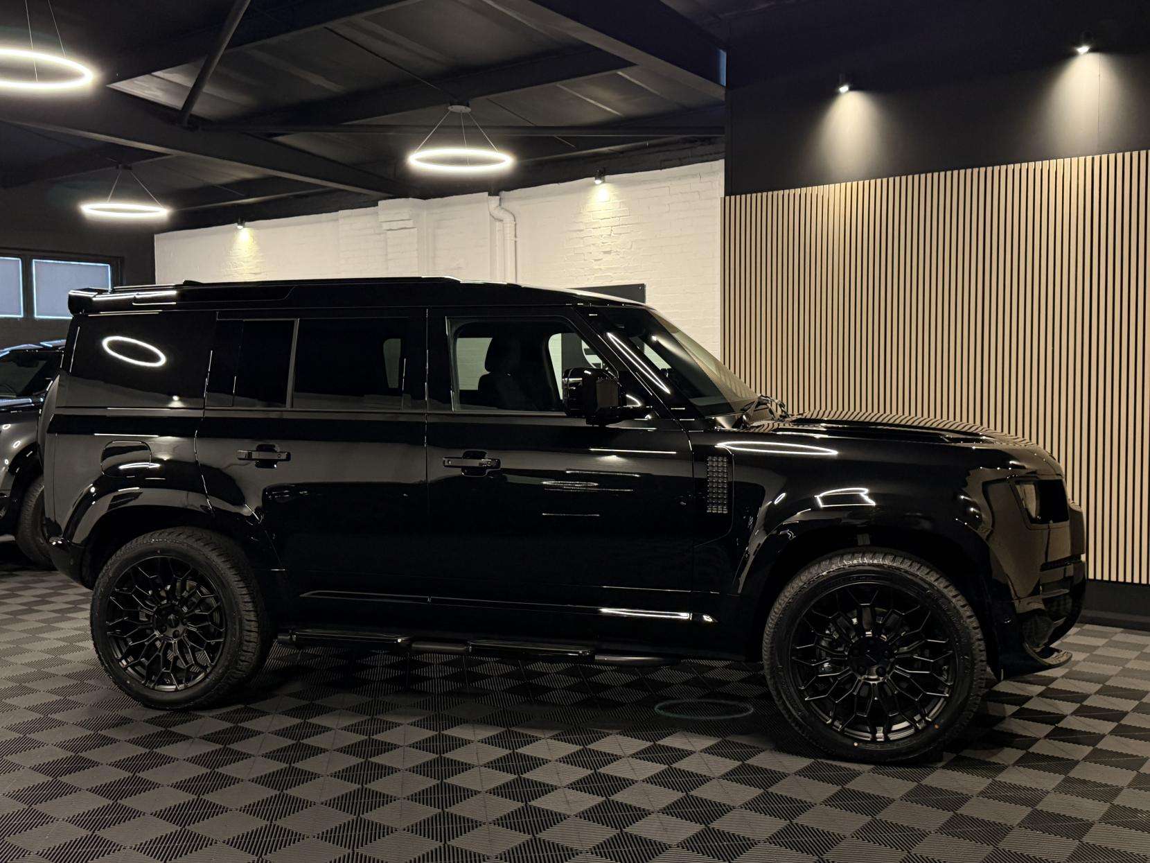 2025 LAND ROVER DEFENDER 110 2025 LAND ROVER DEFENDER 110