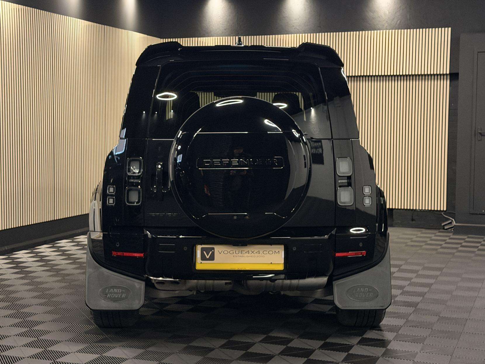 2025 LAND ROVER DEFENDER 110 2025 LAND ROVER DEFENDER 110