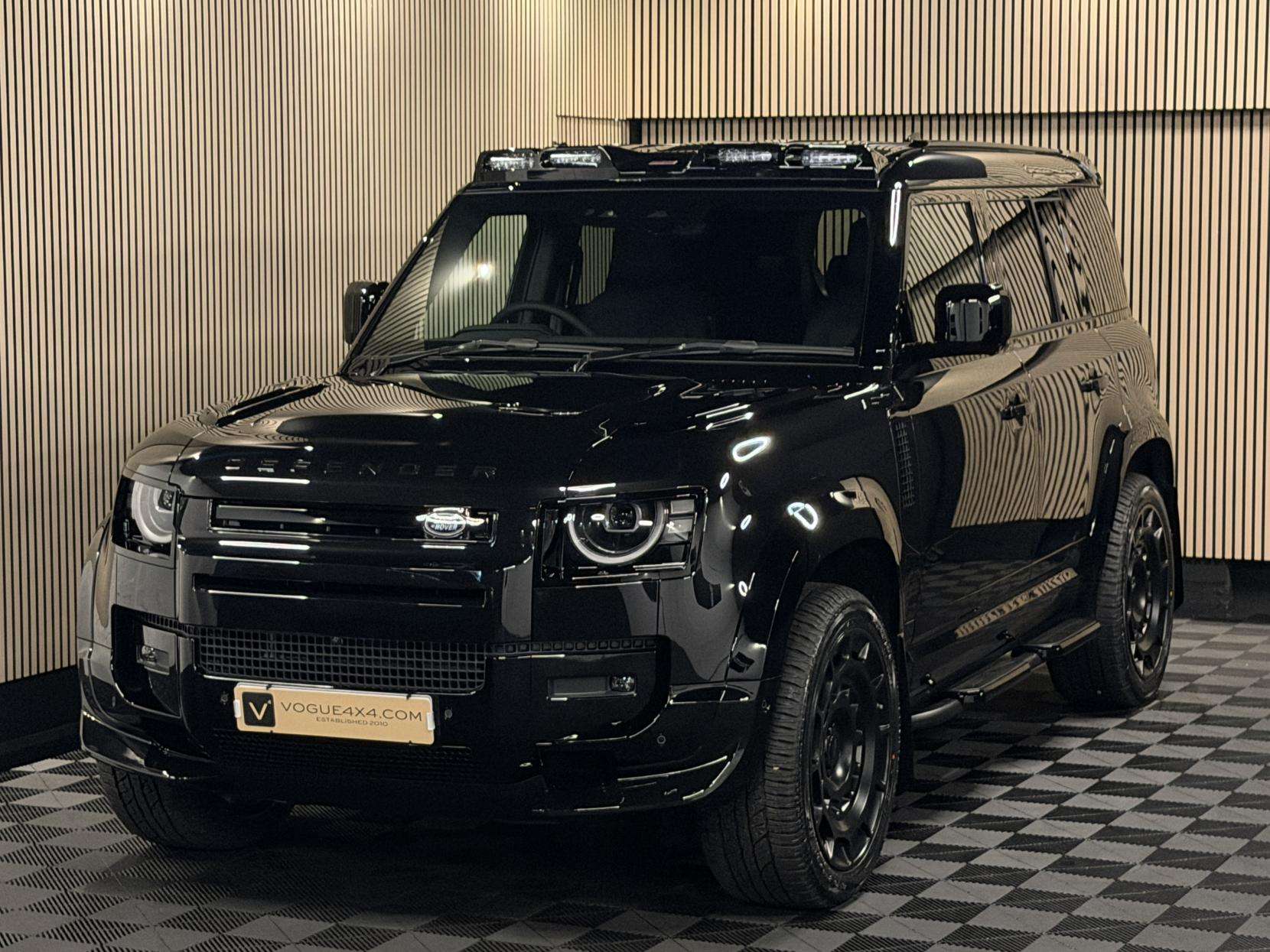 2025 LAND ROVER DEFENDER 110 2025 LAND ROVER DEFENDER 110