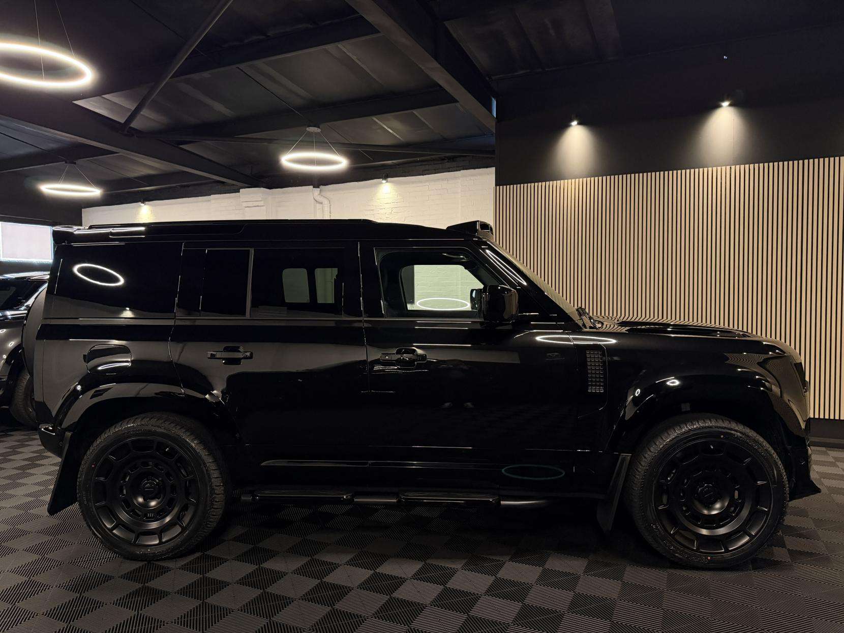 2025 LAND ROVER DEFENDER 110 2025 LAND ROVER DEFENDER 110