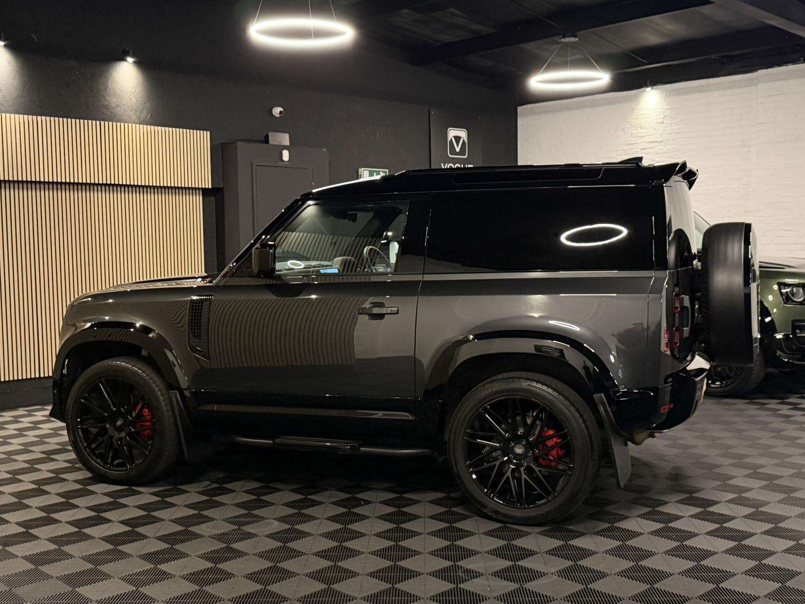 2025 LAND ROVER DEFENDER 90 2025 LAND ROVER DEFENDER 90