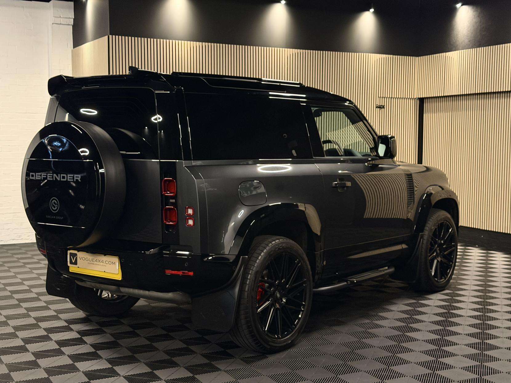 A 2025 LAND ROVER DEFENDER 90 3.0 D250 MHEV S Hard Top SUV 3dr Diesel Auto 4WD SWB Euro 6 (s/s) (250 ps) A 2025 LAND ROVER DEFENDER 90 3.0 D250 MHEV S Hard Top SUV 3dr Diesel Auto 4WD SWB Euro 6 (s/s) (250 ps)