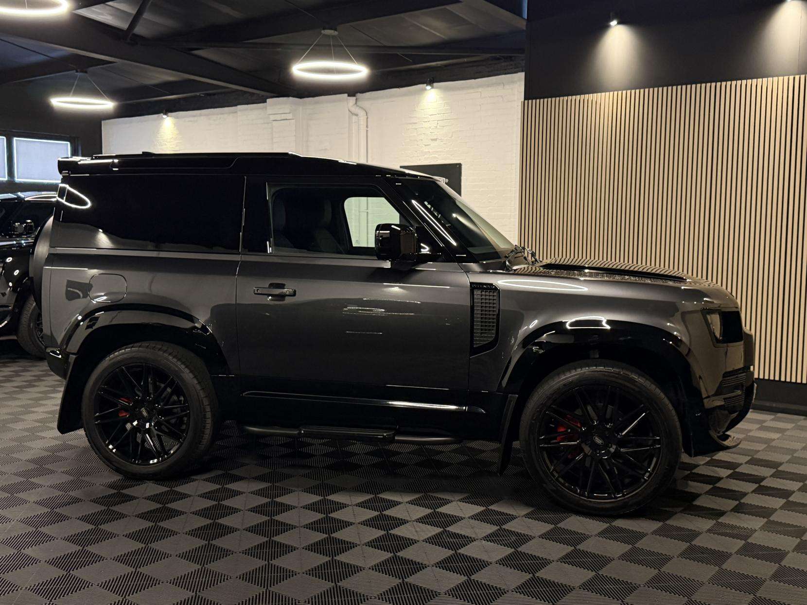 2025 LAND ROVER DEFENDER 90 2025 LAND ROVER DEFENDER 90