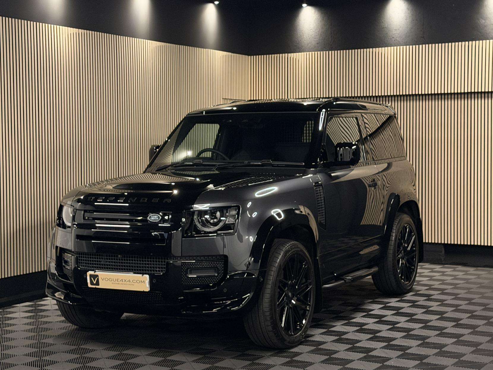 2025 LAND ROVER DEFENDER 90 2025 LAND ROVER DEFENDER 90