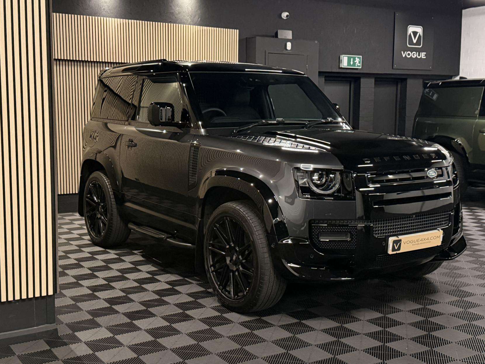 2025 LAND ROVER DEFENDER 90 2025 LAND ROVER DEFENDER 90