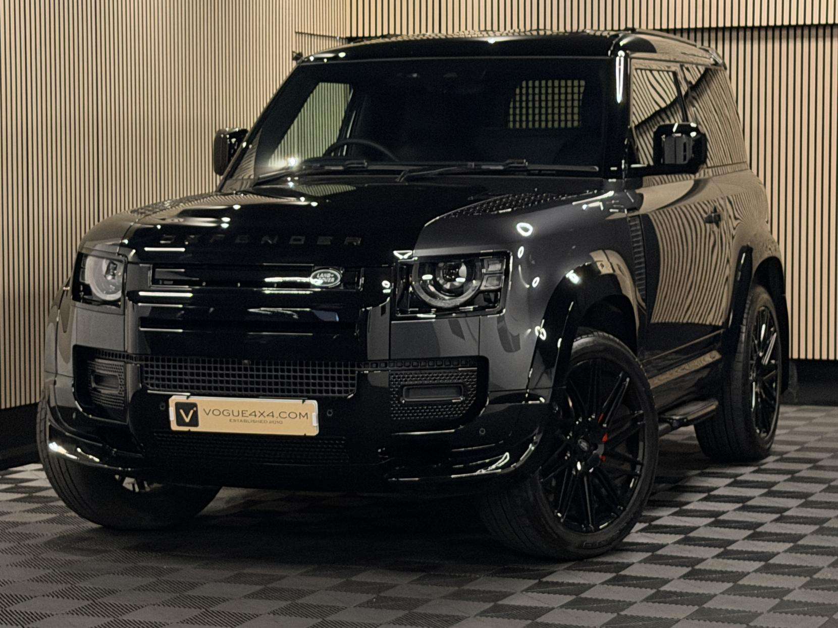 2025 LAND ROVER DEFENDER 90 2025 LAND ROVER DEFENDER 90