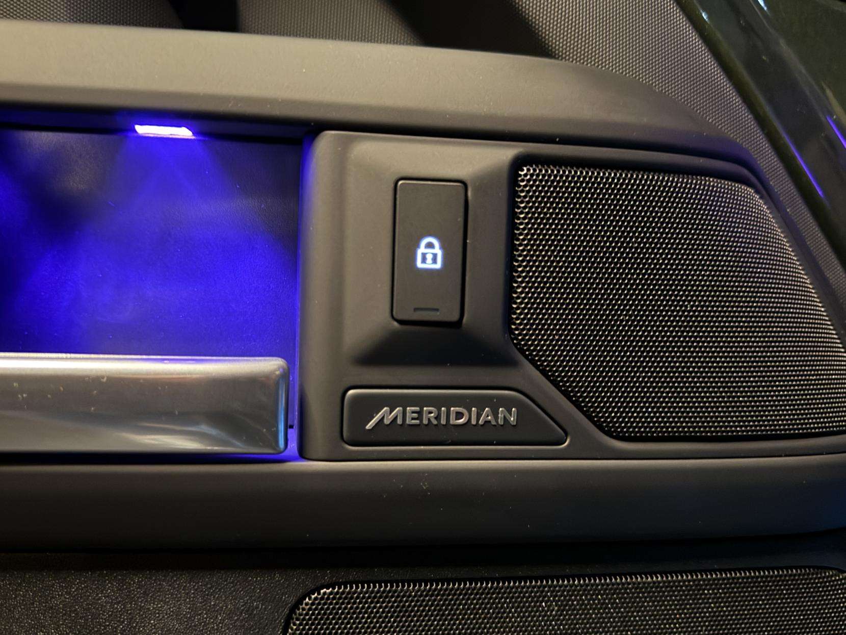 2025 LAND ROVER DEFENDER 90 2025 LAND ROVER DEFENDER 90