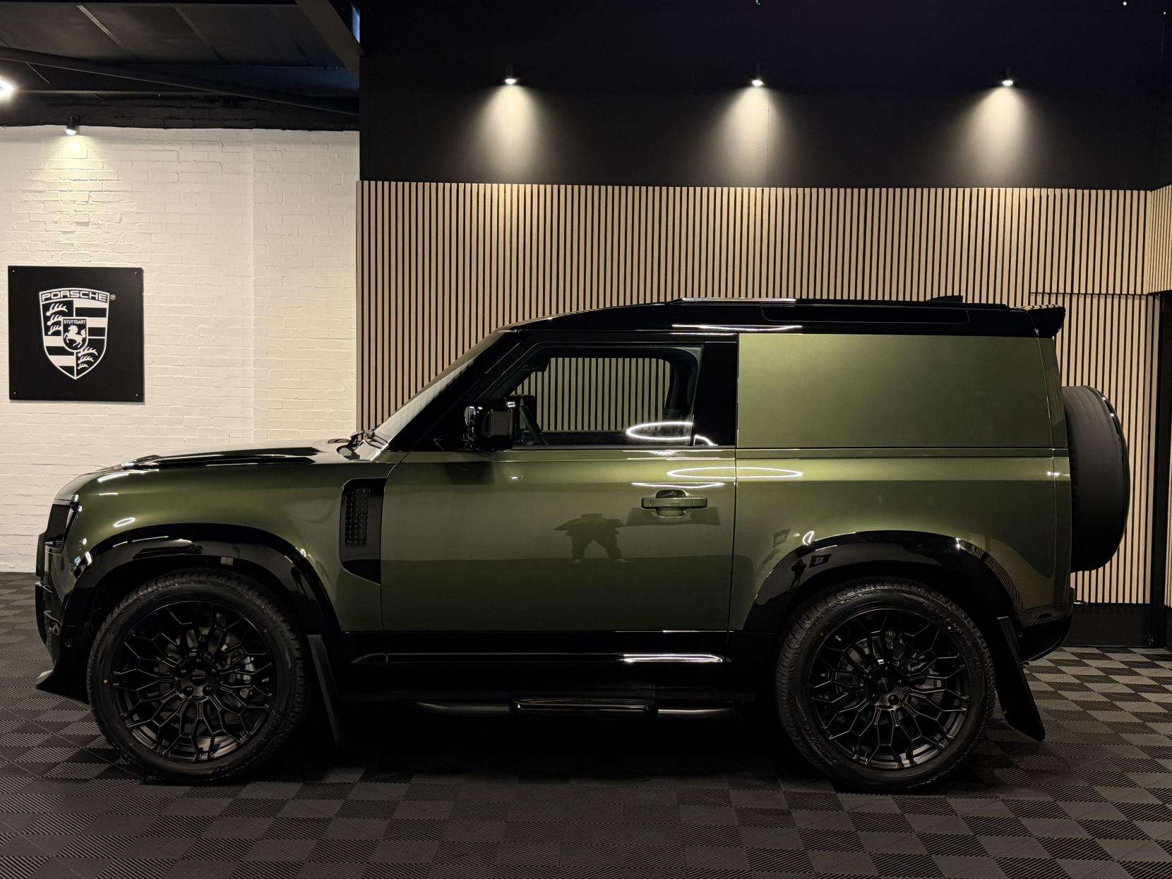 2025 LAND ROVER DEFENDER 90 2025 LAND ROVER DEFENDER 90