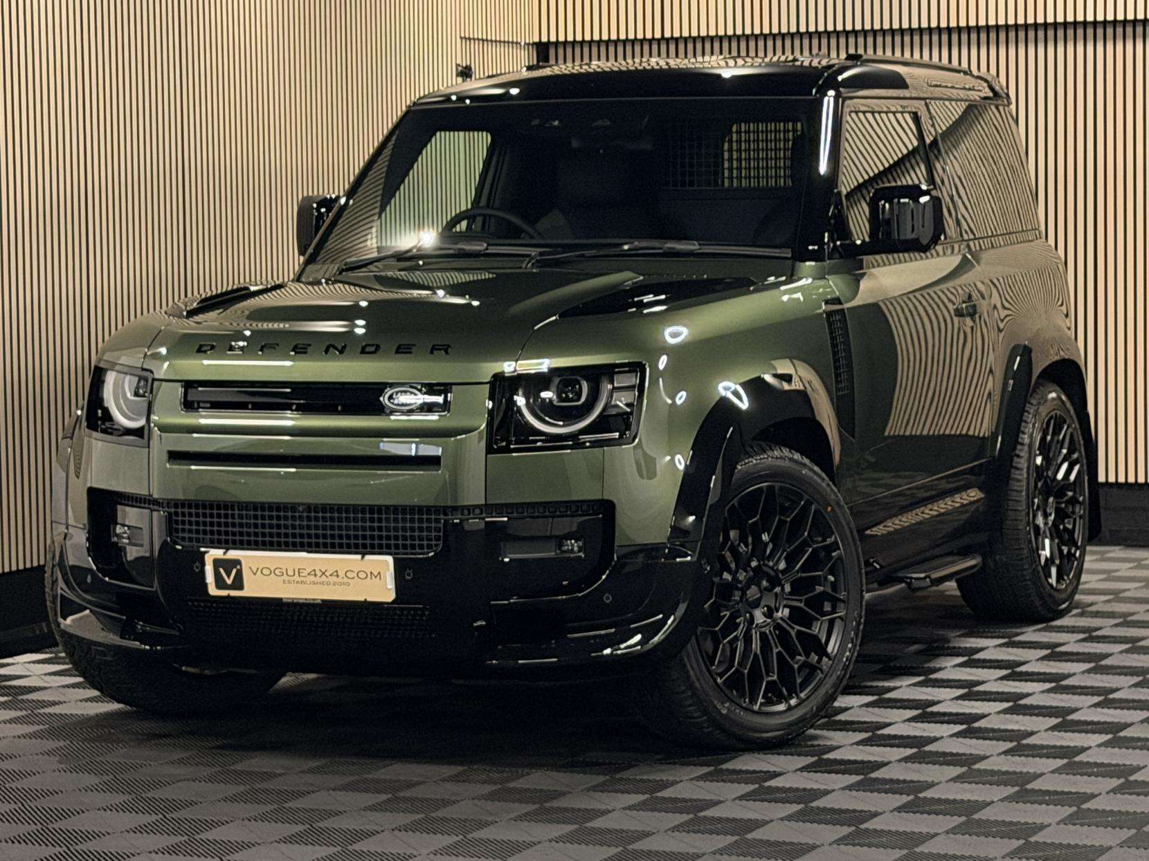 2025 LAND ROVER DEFENDER 90 2025 LAND ROVER DEFENDER 90