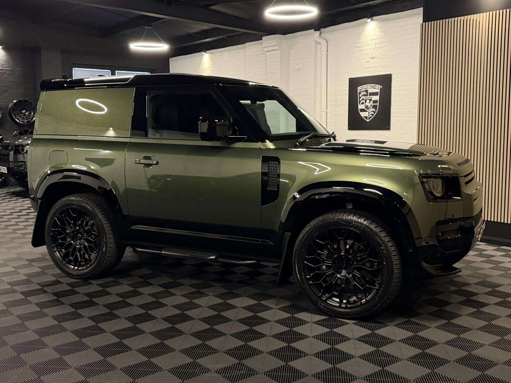 2026 LAND ROVER DEFENDER 90 2026 LAND ROVER DEFENDER 90