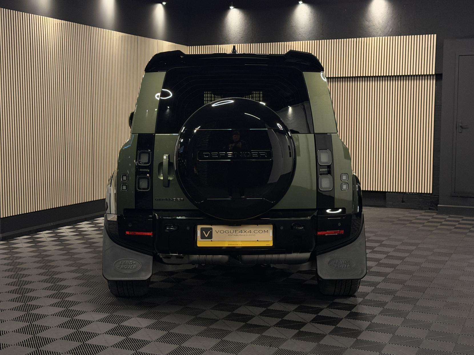 2026 LAND ROVER DEFENDER 90 2026 LAND ROVER DEFENDER 90