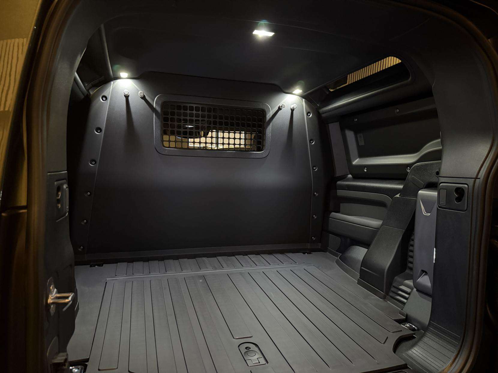 2026 LAND ROVER DEFENDER 90 2026 LAND ROVER DEFENDER 90