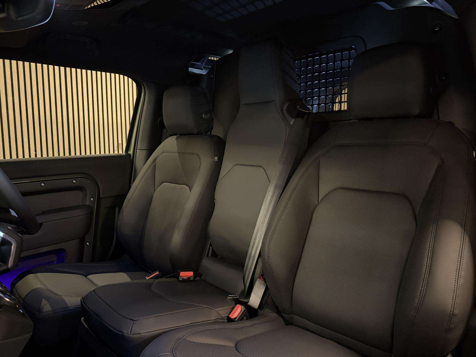 2026 LAND ROVER DEFENDER 90 2026 LAND ROVER DEFENDER 90