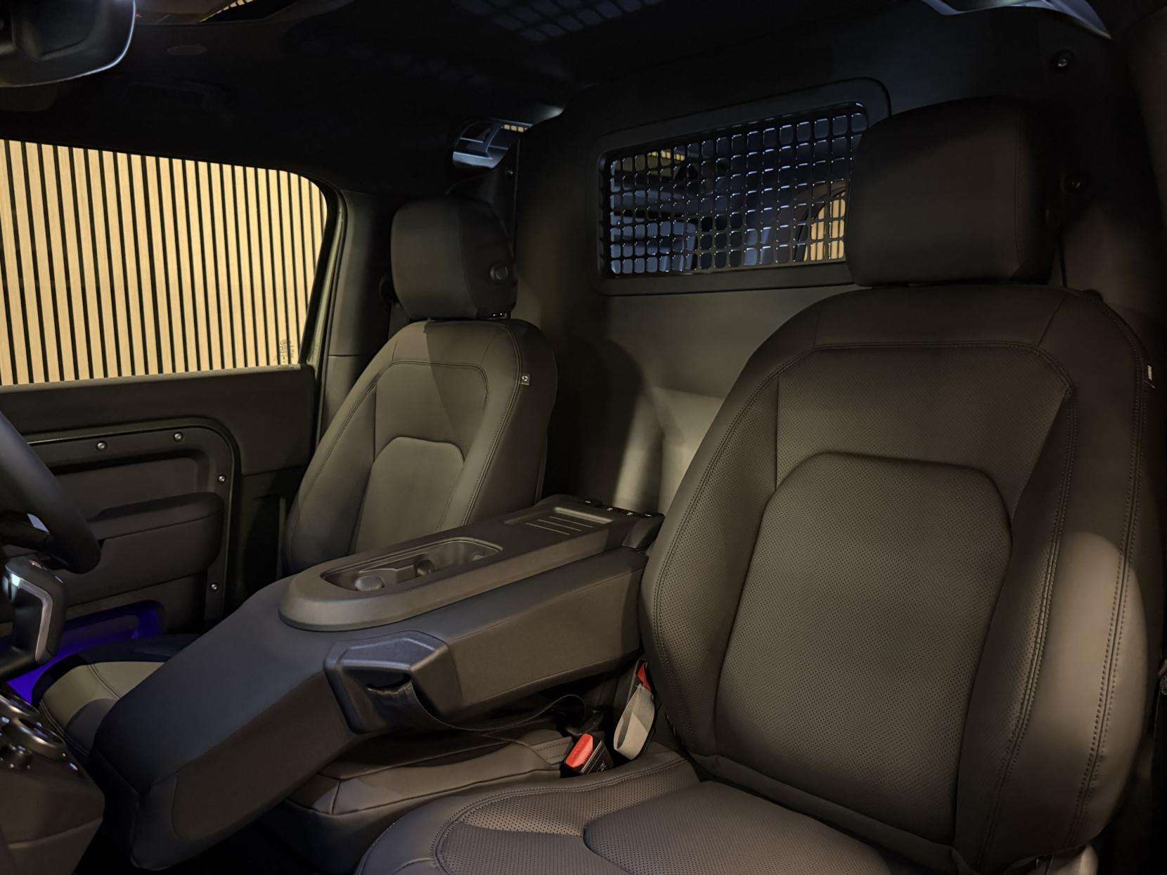 2026 LAND ROVER DEFENDER 90 2026 LAND ROVER DEFENDER 90