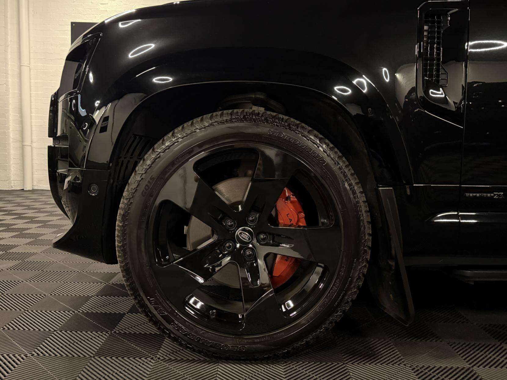 2023 LAND ROVER DEFENDER 110 2023 LAND ROVER DEFENDER 110