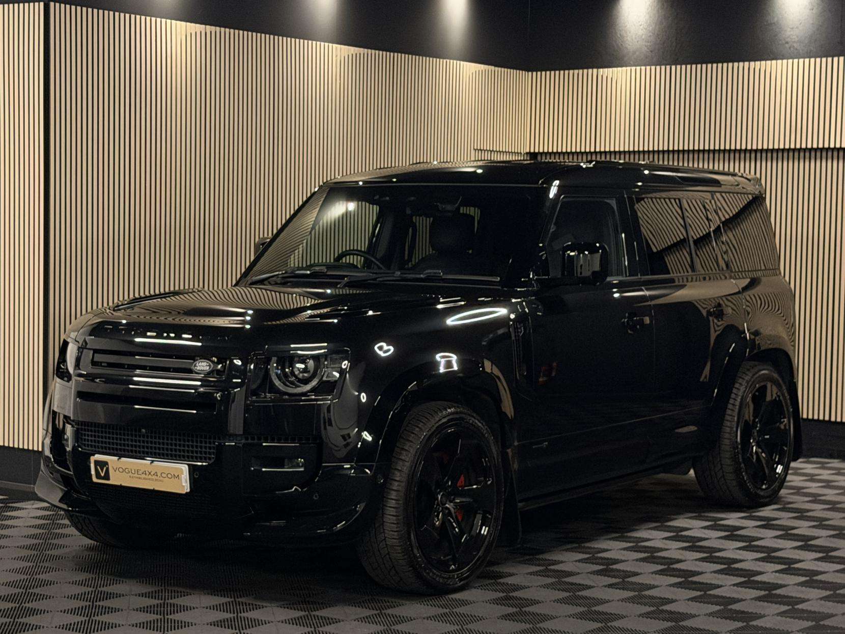 2023 LAND ROVER DEFENDER 110 2023 LAND ROVER DEFENDER 110