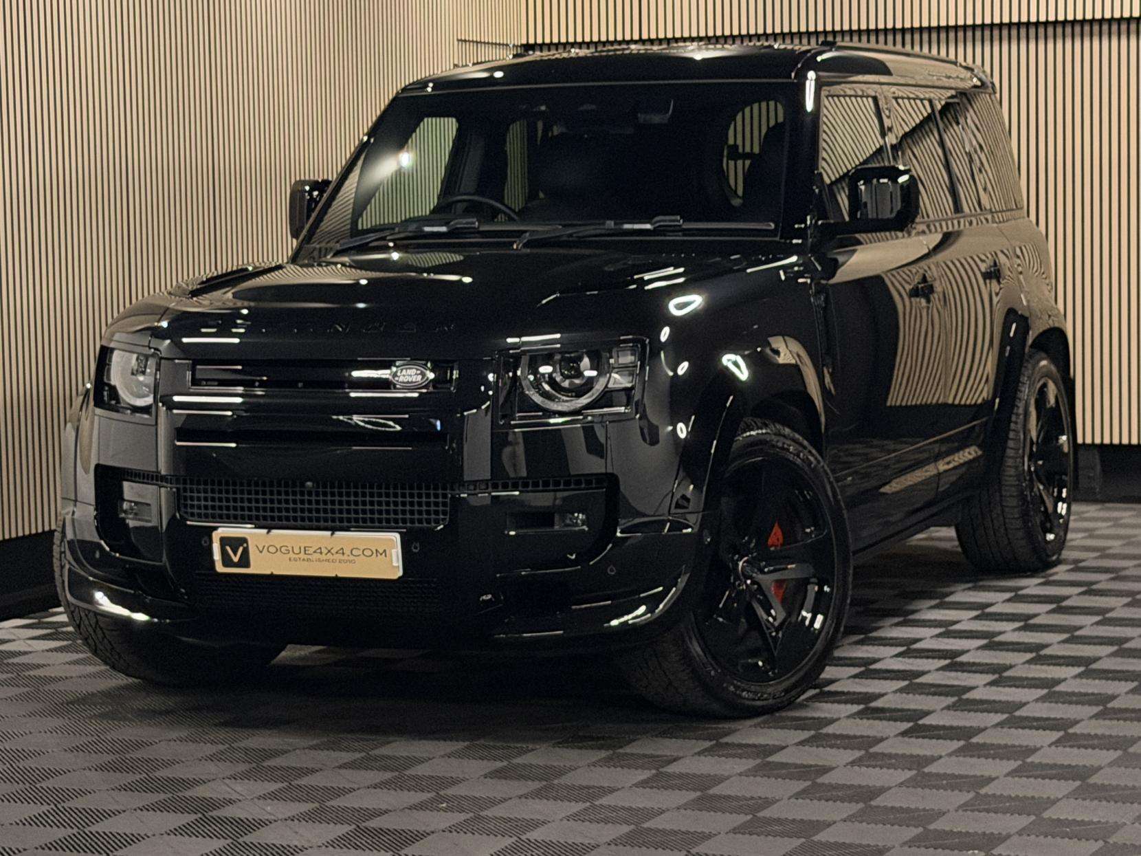 2023 LAND ROVER DEFENDER 110 2023 LAND ROVER DEFENDER 110