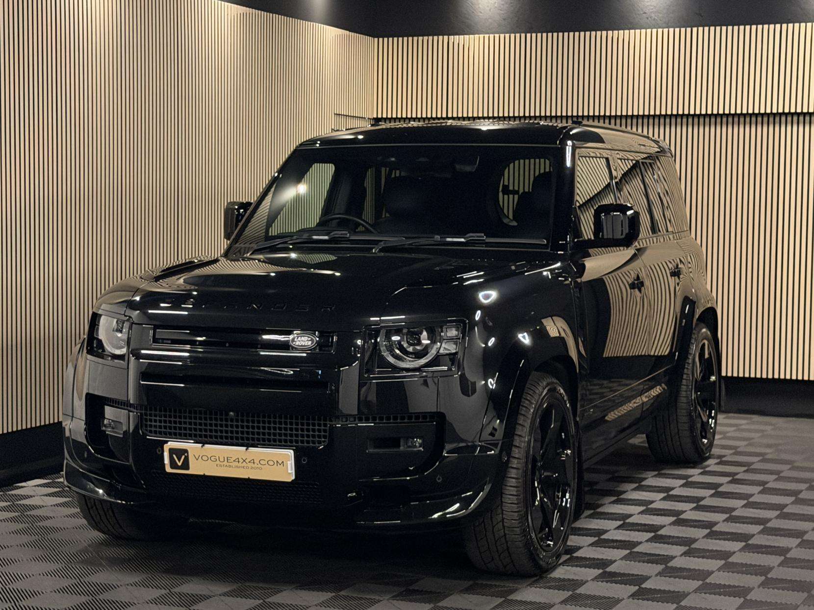 2023 LAND ROVER DEFENDER 110 2023 LAND ROVER DEFENDER 110