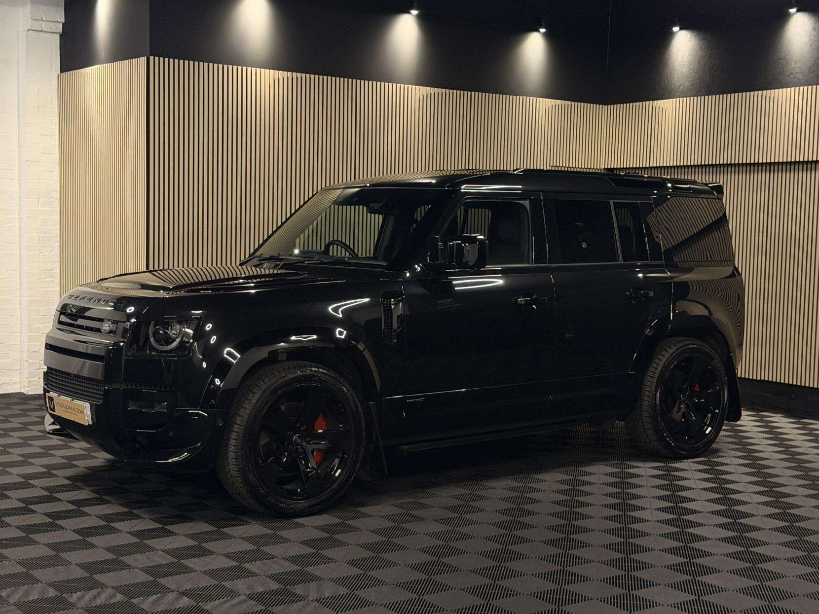 2023 LAND ROVER DEFENDER 110 2023 LAND ROVER DEFENDER 110
