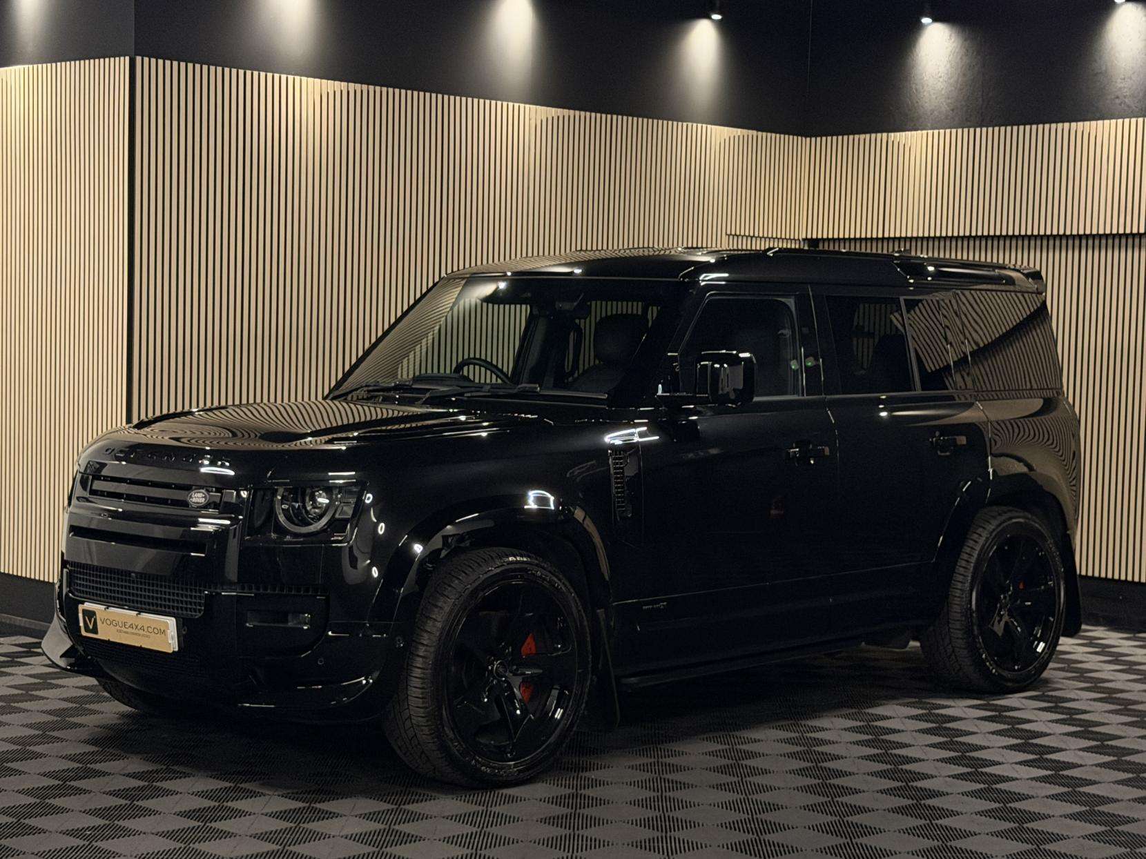 2023 LAND ROVER DEFENDER 110 2023 LAND ROVER DEFENDER 110