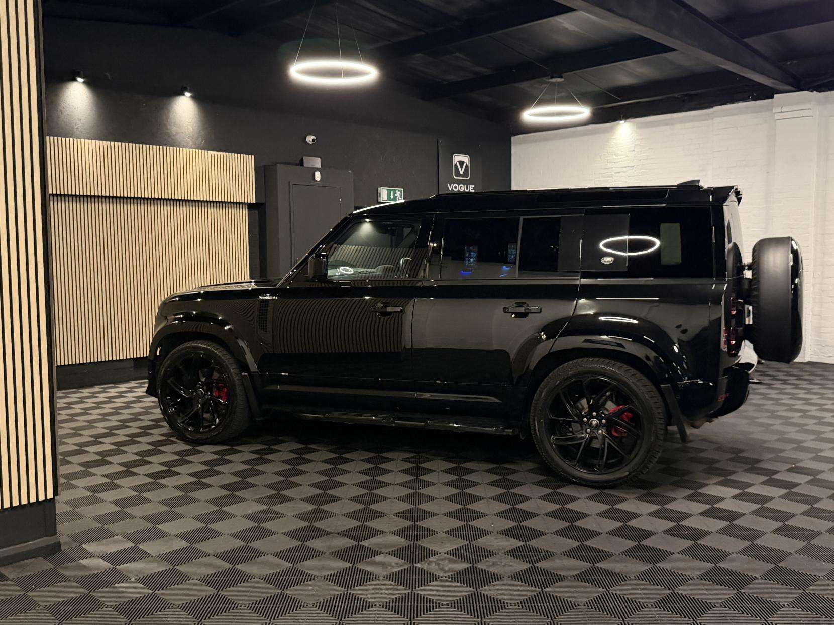 2023 LAND ROVER DEFENDER 110 2023 LAND ROVER DEFENDER 110