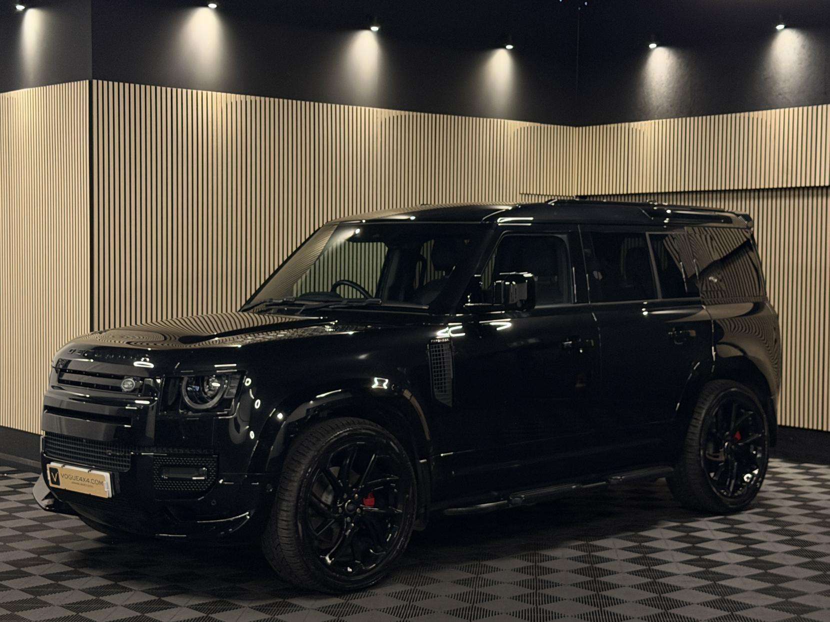 2023 LAND ROVER DEFENDER 110 2023 LAND ROVER DEFENDER 110
