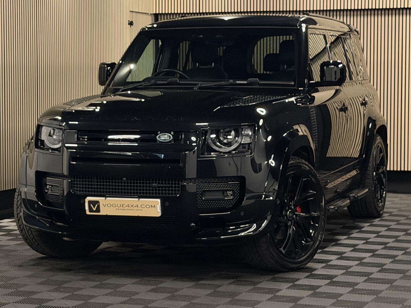 2023 LAND ROVER DEFENDER 110 2023 LAND ROVER DEFENDER 110