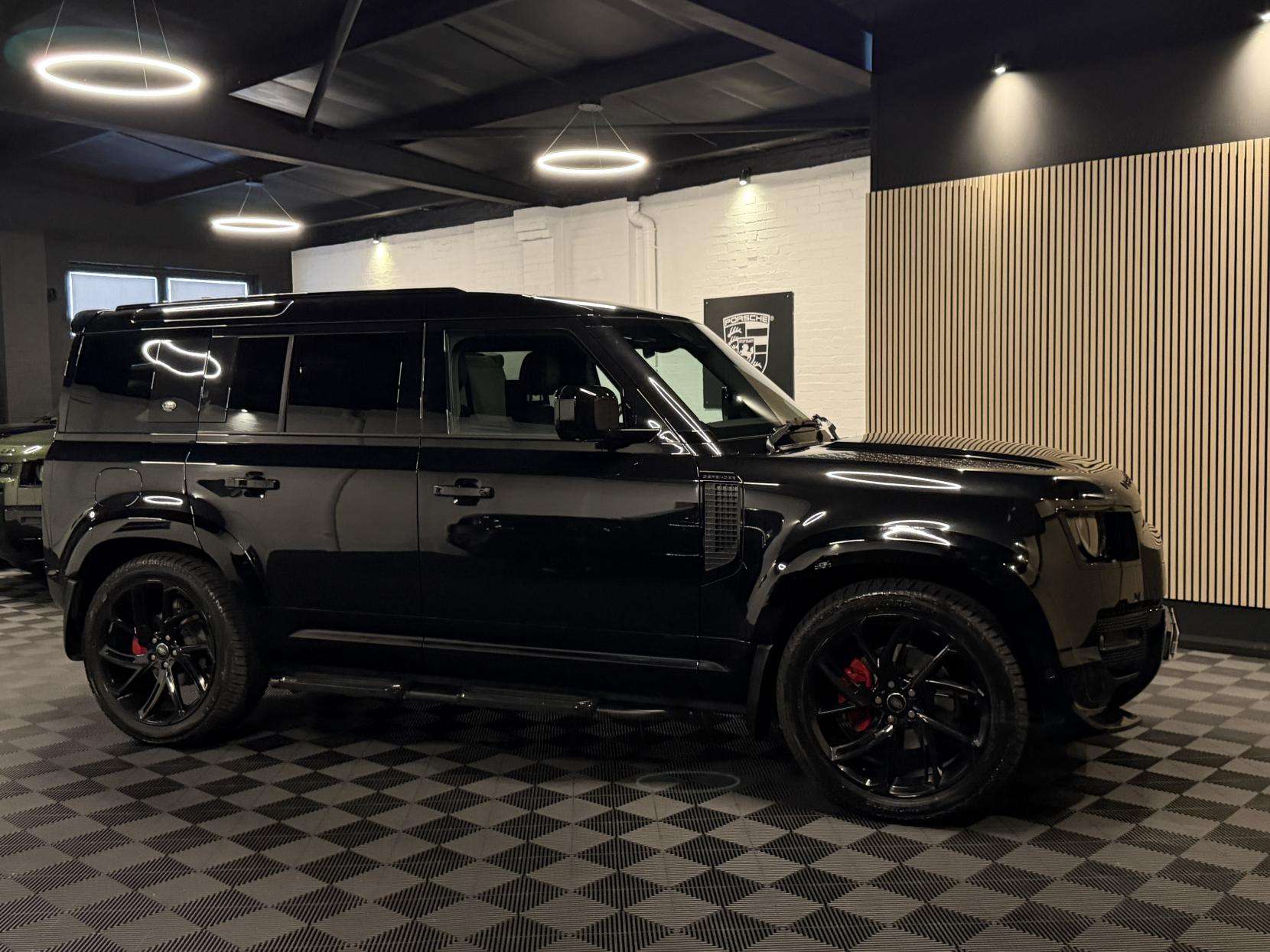 2023 LAND ROVER DEFENDER 110 2023 LAND ROVER DEFENDER 110