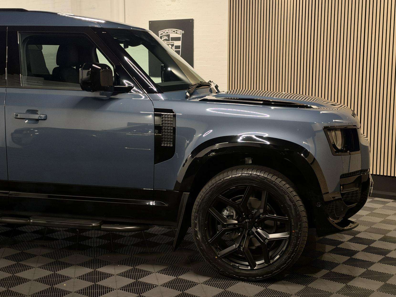 2026 LAND ROVER DEFENDER 110 2026 LAND ROVER DEFENDER 110